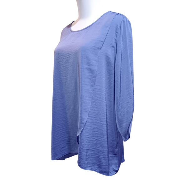 CHICO'S 2 Blouse Top Light Satin Front Panel Flowy LG Periwinkle Blue 3/4 Sleeve - Picture 3 of 9